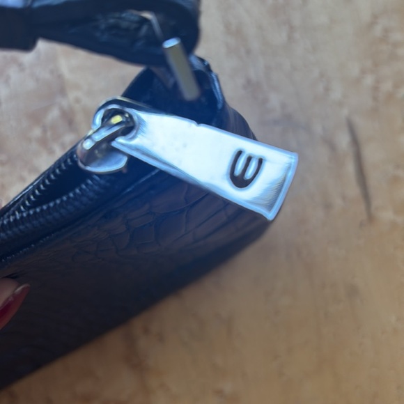 Express genuine leather crocodile print mini shoulder bag - Picture 5 of 7